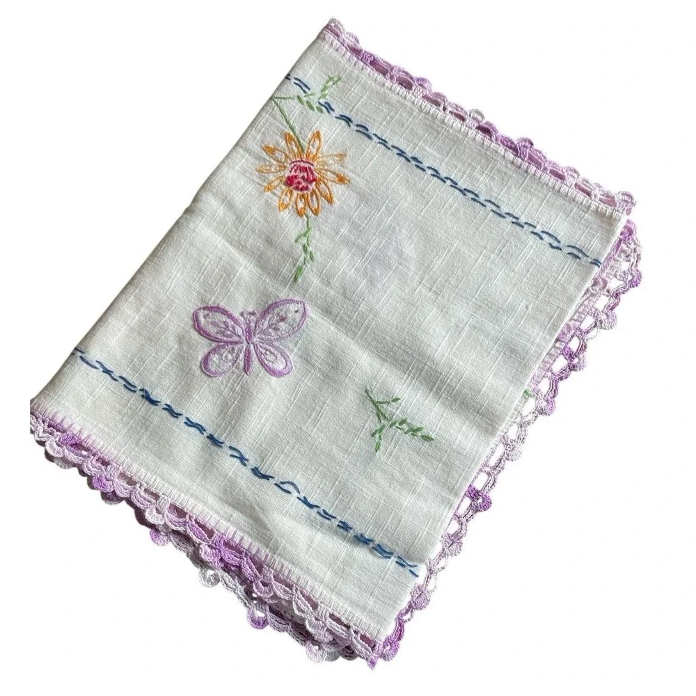 Linen Table Runner Dresser Scarf Embroidery Floral Crochet Purple Edge 36